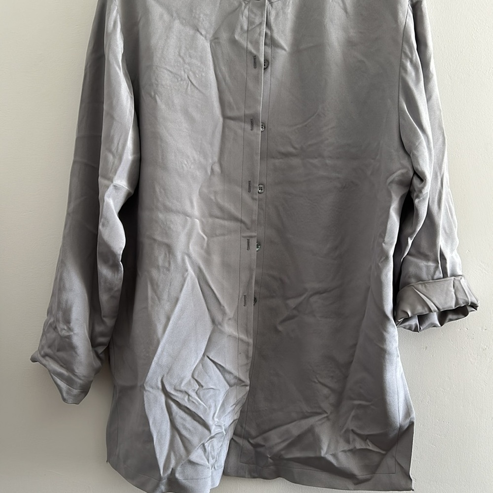 Finity, Woman’s Size Medium Button Down 100% Silk… - image 3